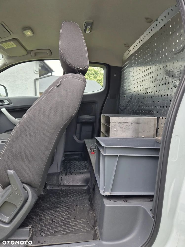 Ford Ranger 2.2 TDCi 4x4 DC XLT - 22
