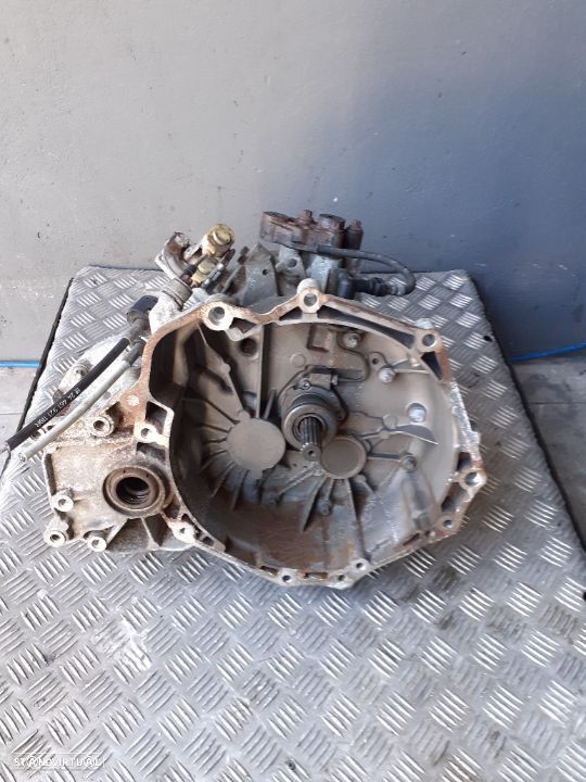 Caixas de velocidades Opel 1.7cdti 5 velocidades Ref: F23 (Meriva, Zafira, Combo, Corsa, Astra) - 2