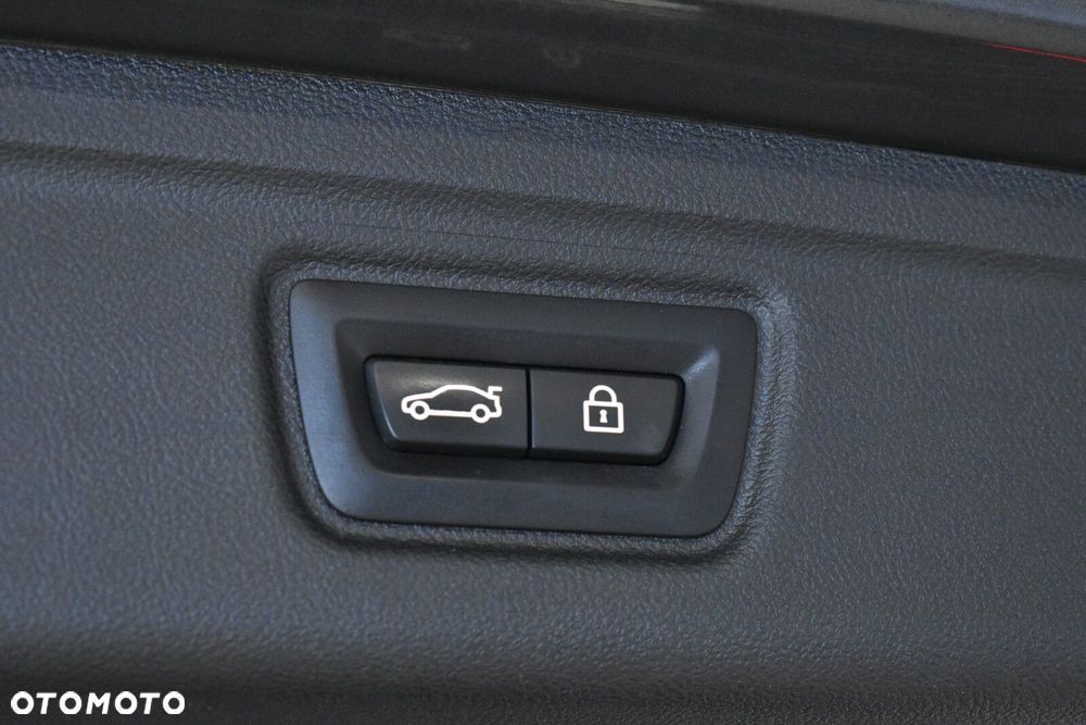 BMW Seria 3 - 26
