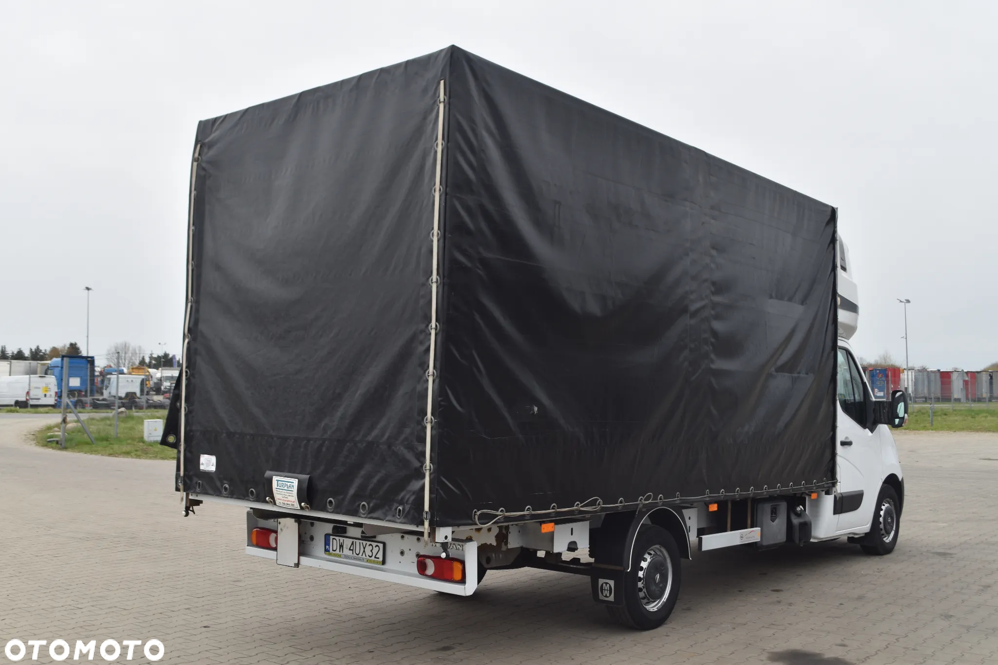 Opel Movano - 7