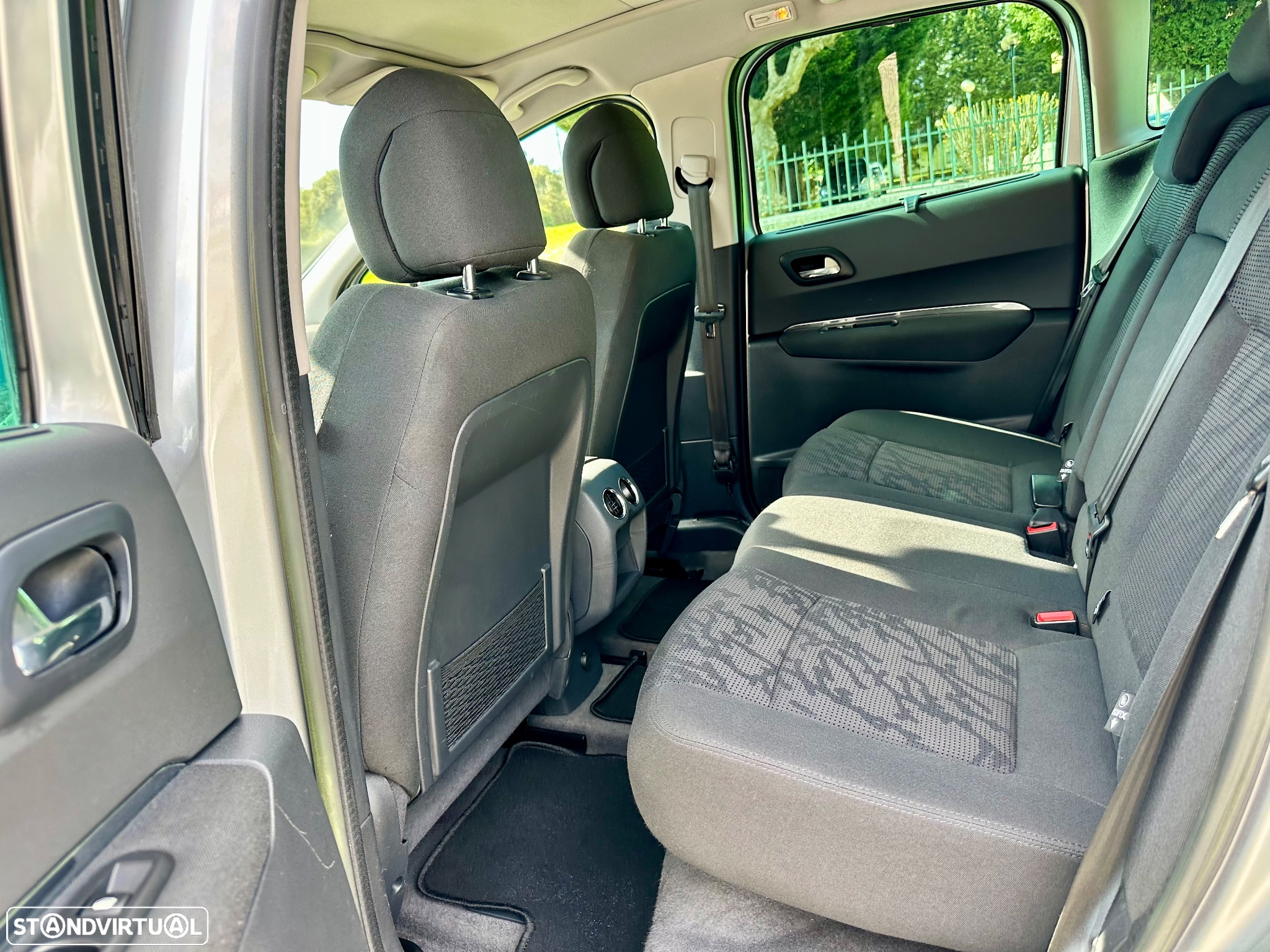 Peugeot 3008 1.6 HDi Allure - 23