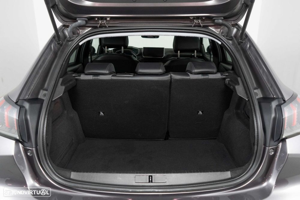 Peugeot 208 1.2 PureTech Allure Pack EAT8 - 24