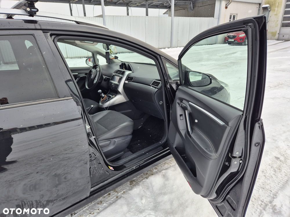 Toyota Verso - 12