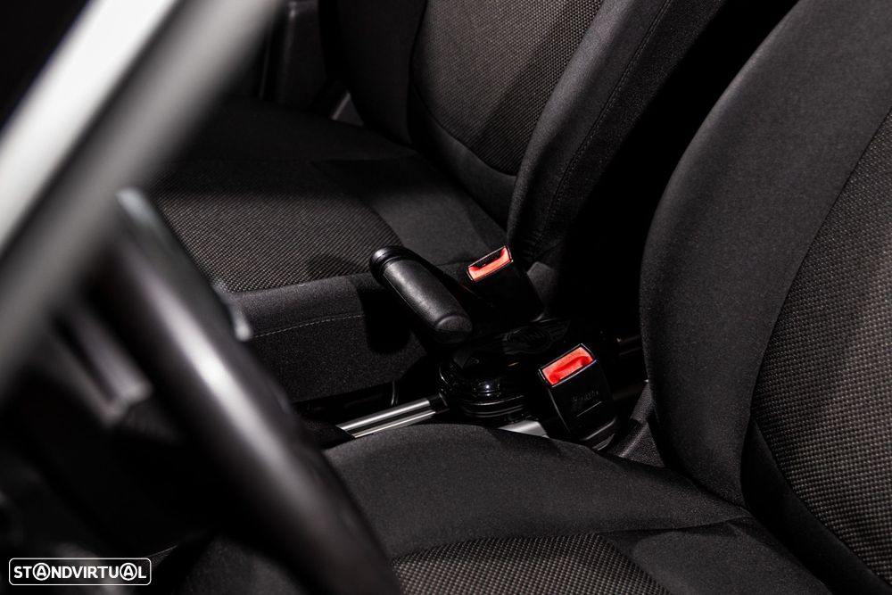 MINI Countryman Cooper D - 18