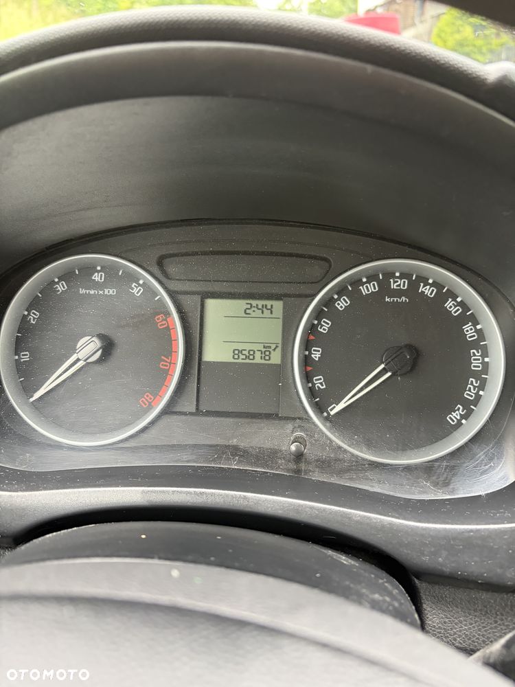 Skoda Fabia 1.2 HTP Classic - 7