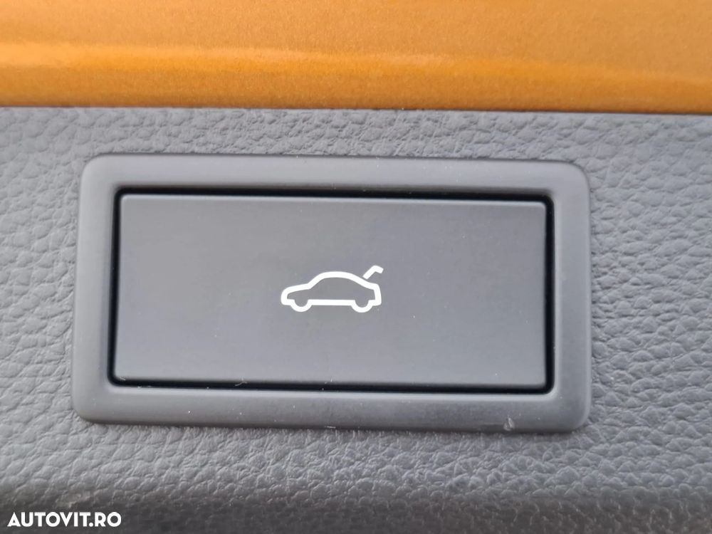 Skoda Karoq 2.0 TSI 4X4 DSG Sportline - 34