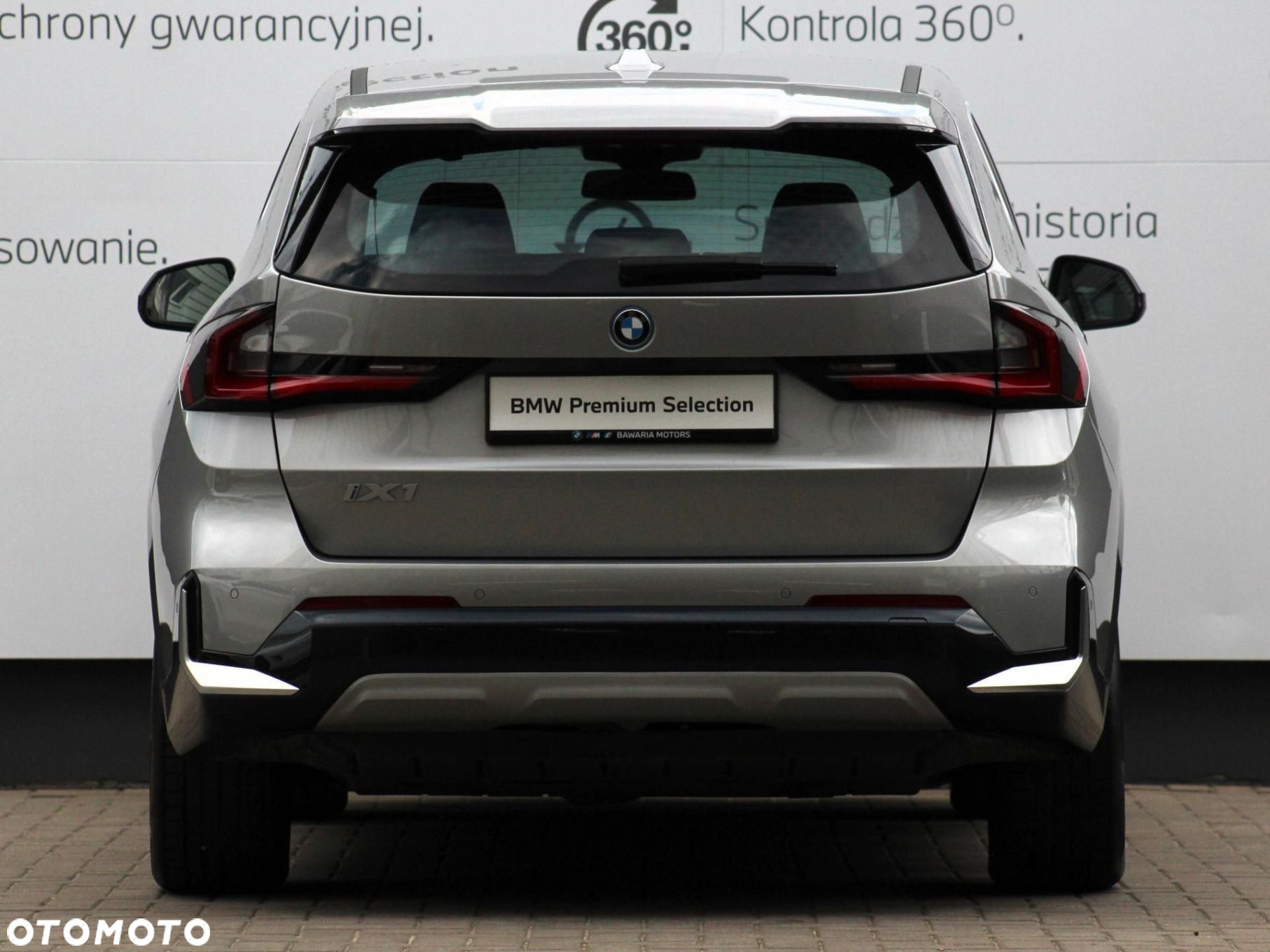 BMW iX1 - 10
