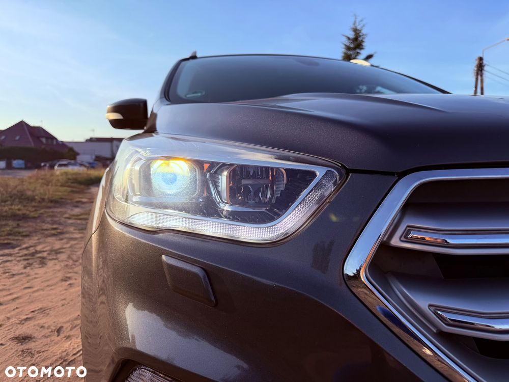 Ford Kuga - 31