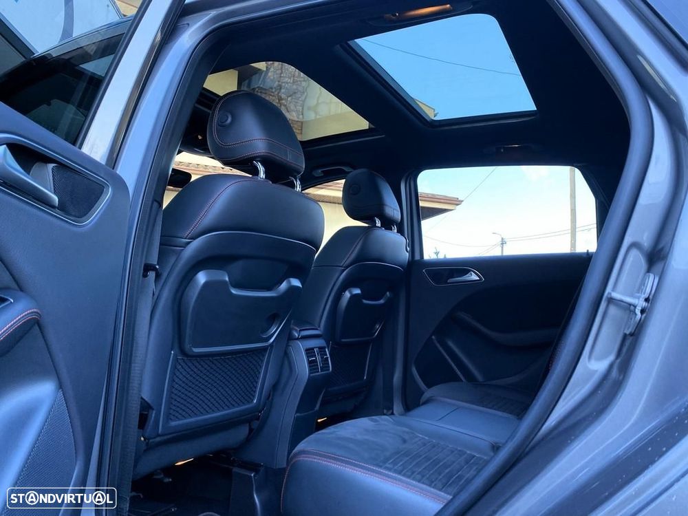 Mercedes-Benz B 180 d AMG Line - 27