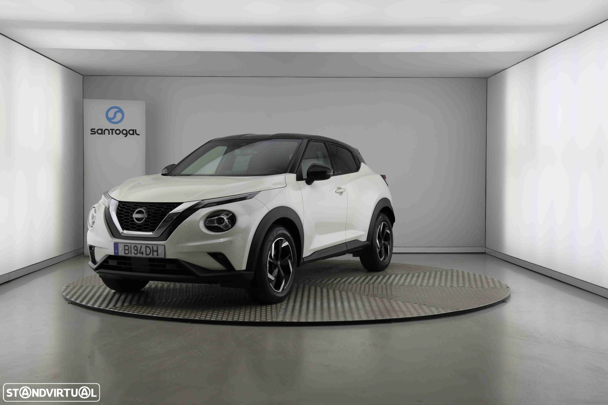 Nissan Juke 1.0 DIG-T N-Connecta NAV.+TwoTone NC DCT - 5