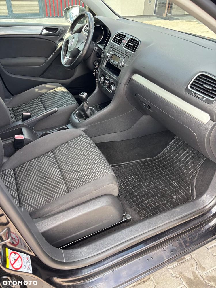 Volkswagen Golf 2.0 TDI DPF Comfortline - 12