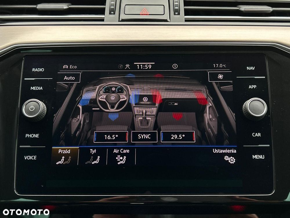Volkswagen Passat Variant 2.0 TDI EVO Elegance DSG - 35