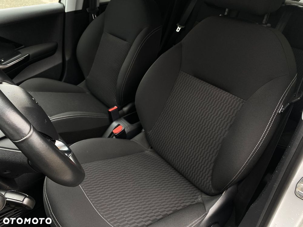 Citroën C3 1.2 VTi Exclusive - 37