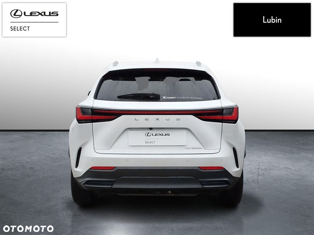 Lexus NX - 4