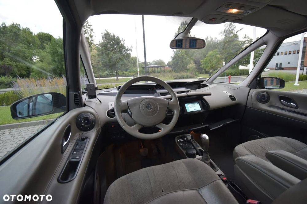 Renault Espace 3.0 dCi Initiale - 31