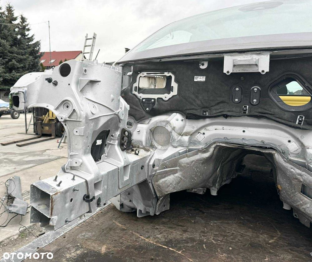 Aston Martin DBX Standard - 3