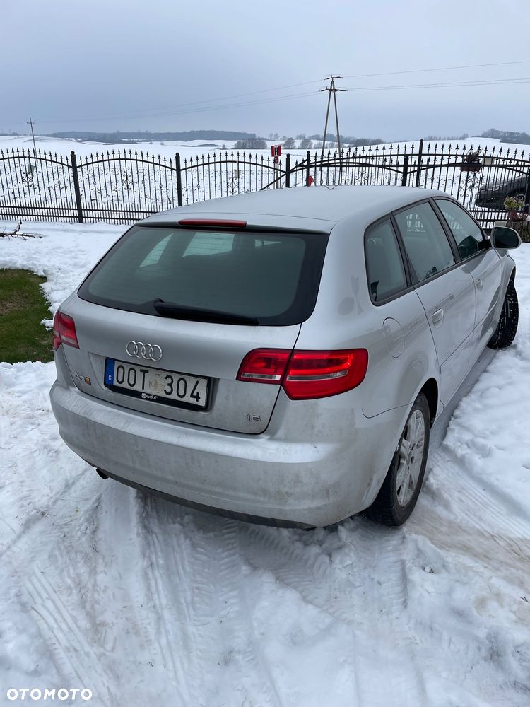 Audi A3 Sportback 1.6 Ambition - 19