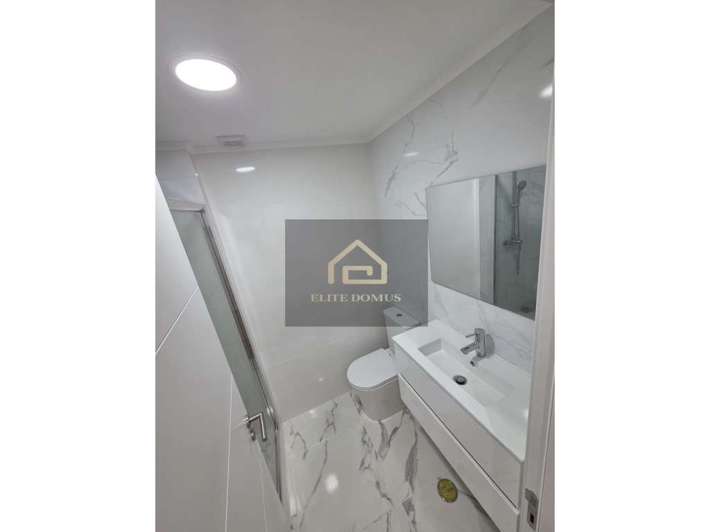 T2+1 remodelado Amadora. - Grande imagem: 3/18