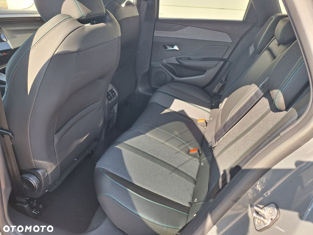 Peugeot 308 1.5 BlueHDi Allure S&S EAT8 - 9