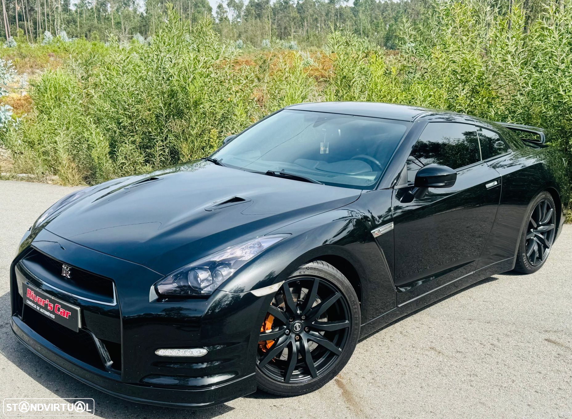 Nissan GT-R 3.8 V6 Black Edition - 2