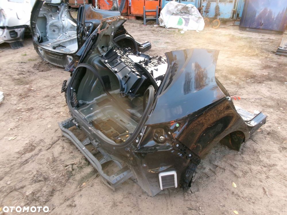 toyota corolla e21 hb tył pas wanna tylny - 1