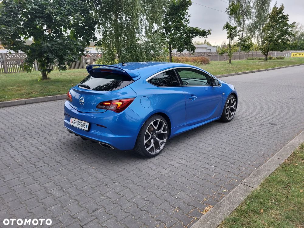 Opel Astra IV GTC OPC - 6