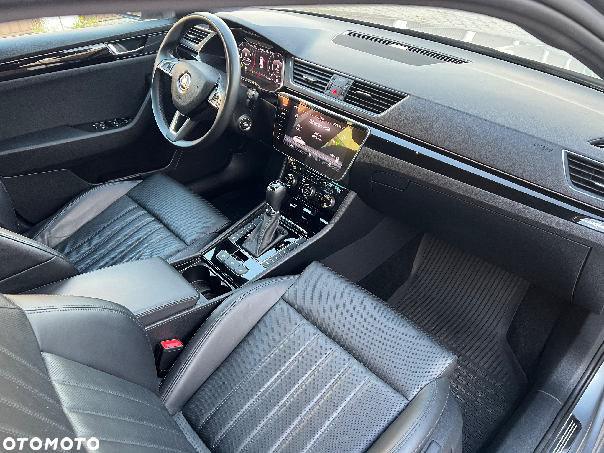 Skoda Superb 2.0 TSI 4x4 L&K DSG - 14