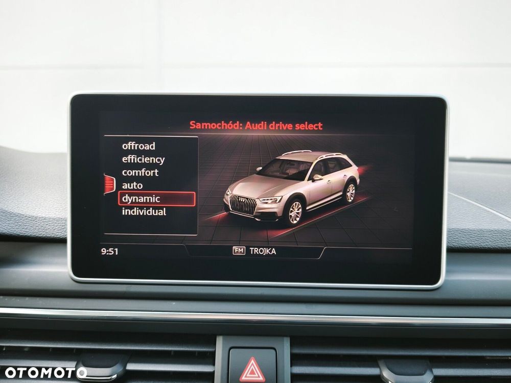 Audi A4 Allroad - 30