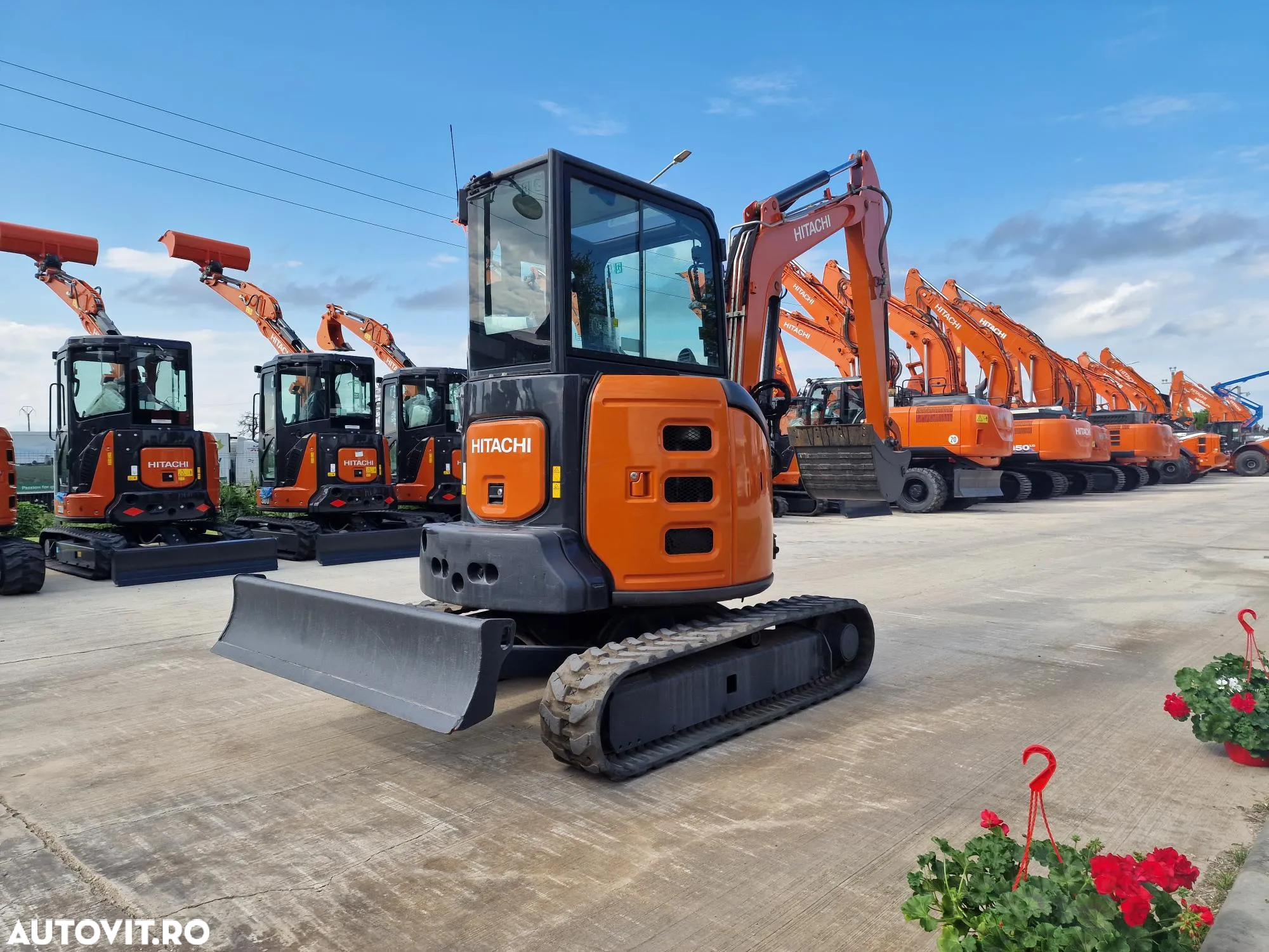 Hitachi ZX38, 2021, 1.376h, CUPLA RAPIDA+3 CUPE, 3,9tone, Ad sapare 4m, Inst picon, Aer conditionat, Senile 80% ok, produs in JAPONIA, posibilitate leasing 4 ani-PROMOTIE 36.900 EUR+Tva - 4