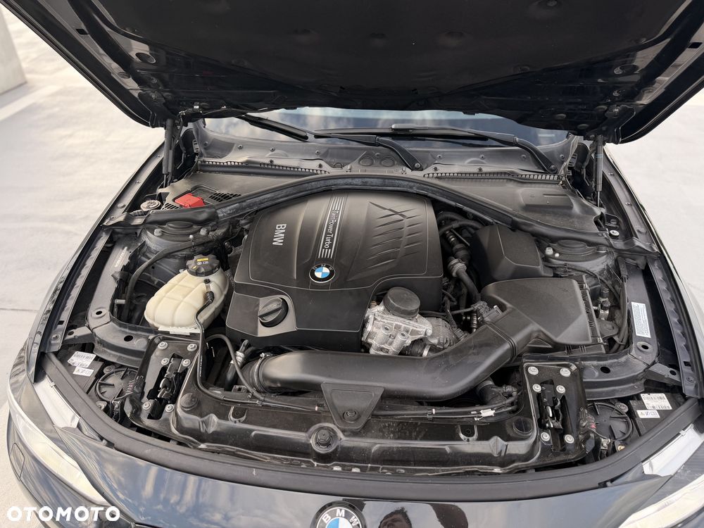 BMW Seria 4 435i xDrive - 27