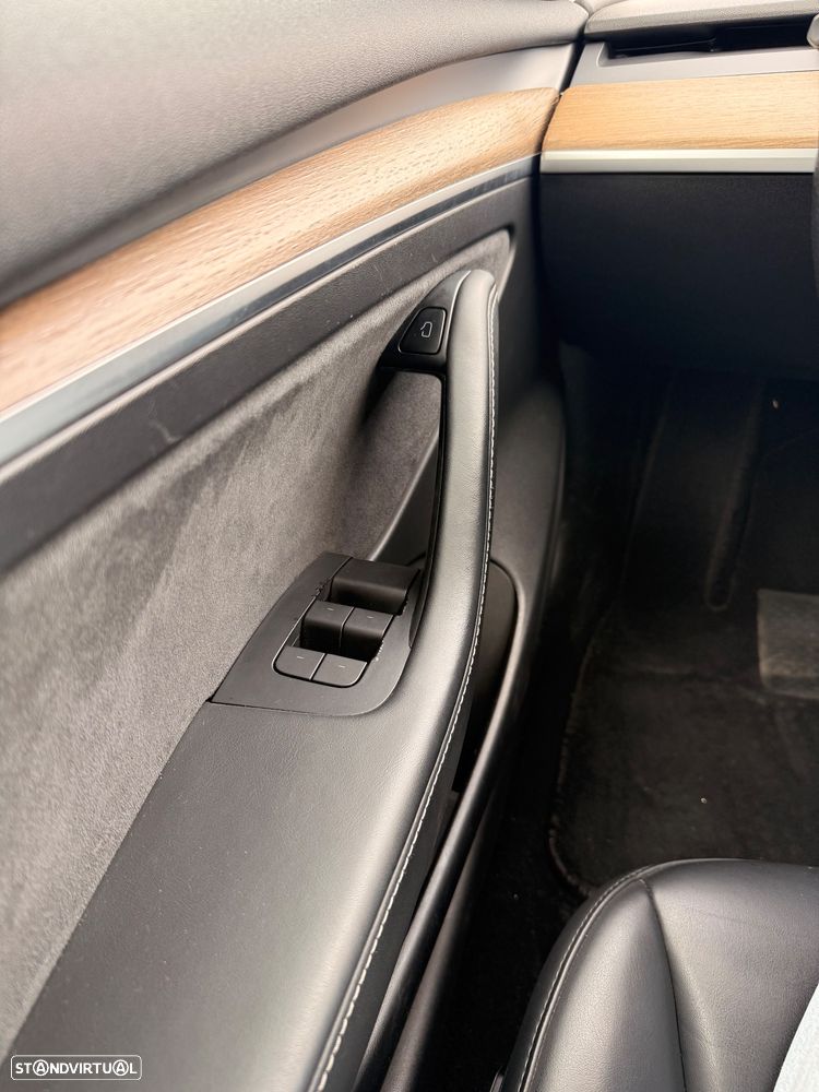Tesla Model 3 Long Range Tração Integral - 7
