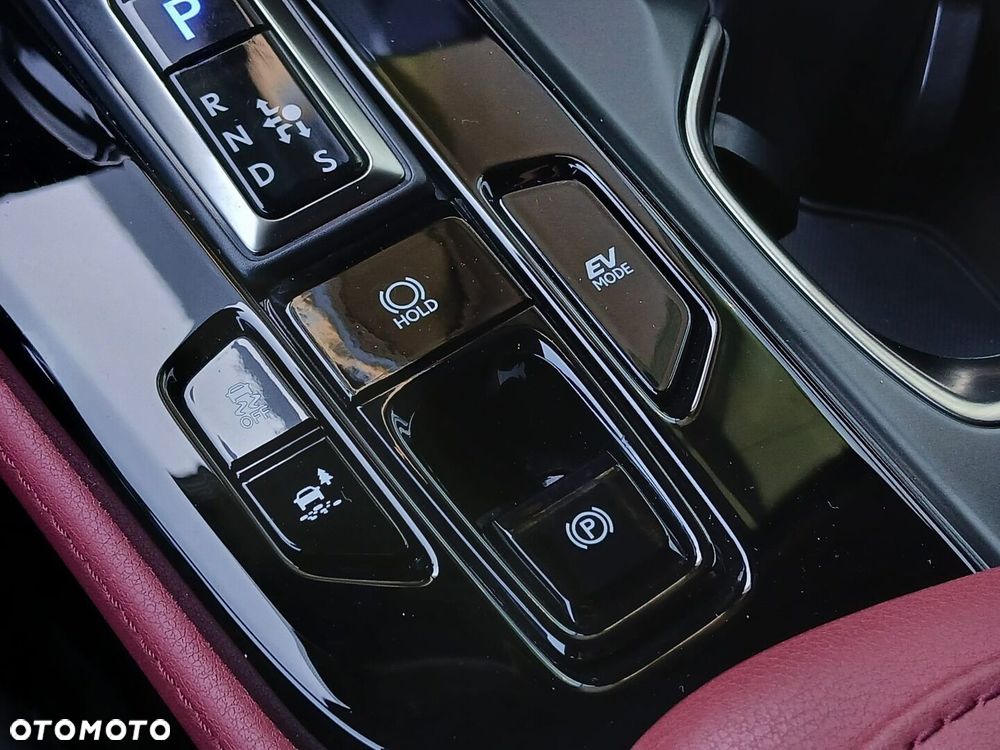 Lexus NX 350h Omotenashi AWD - 28