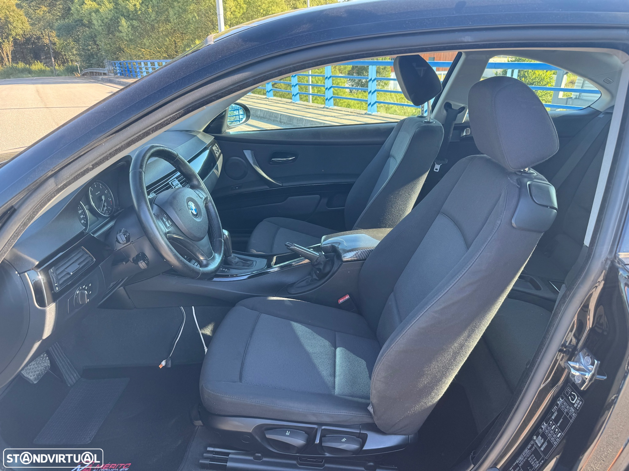 BMW 320 i Coupe Aut. - 11