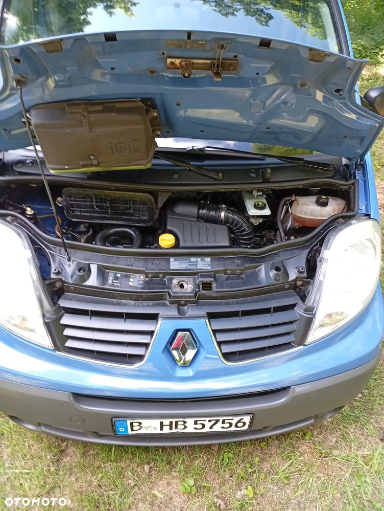 Renault Trafic - 11