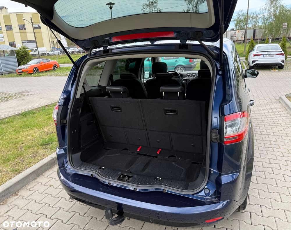 Ford S-Max 2.0 TDCi DPF Titanium X - 27