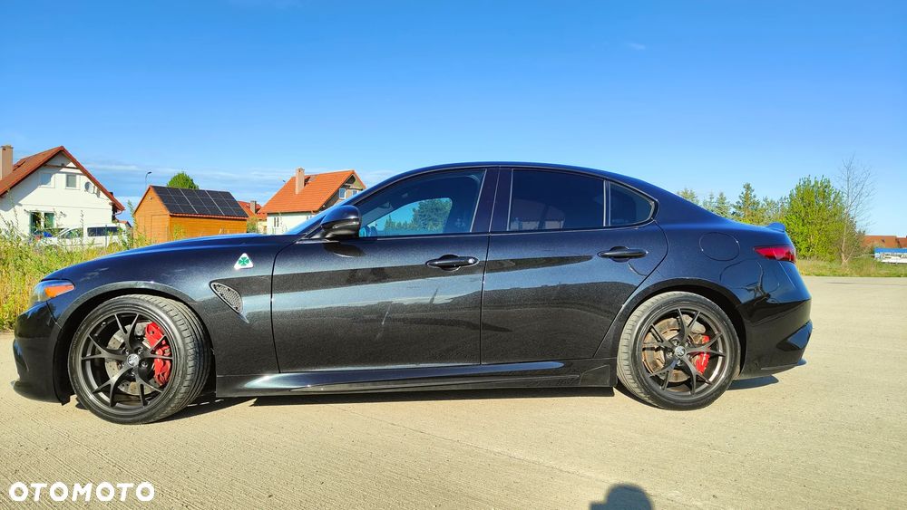 Alfa Romeo Giulia 2.9 Bi Turbo V6 Quadrifoglio - 2