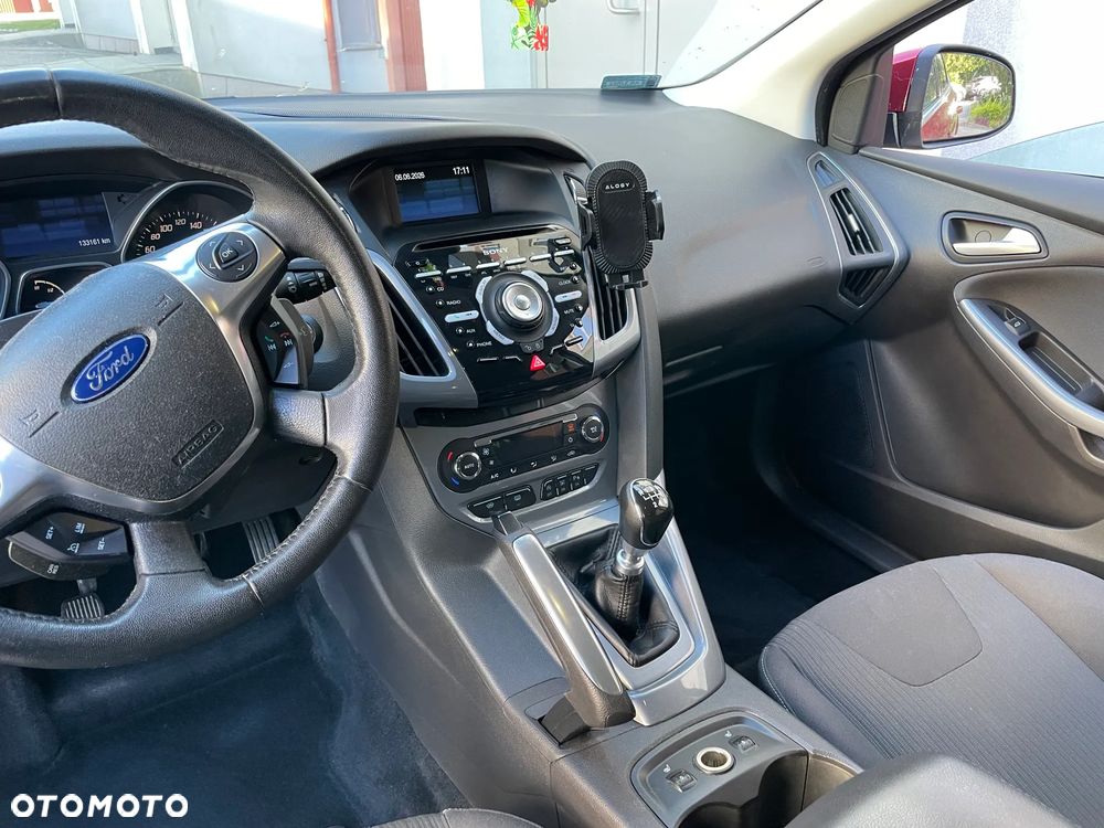 Ford Focus 1.6 EcoBoost Titanium - 10