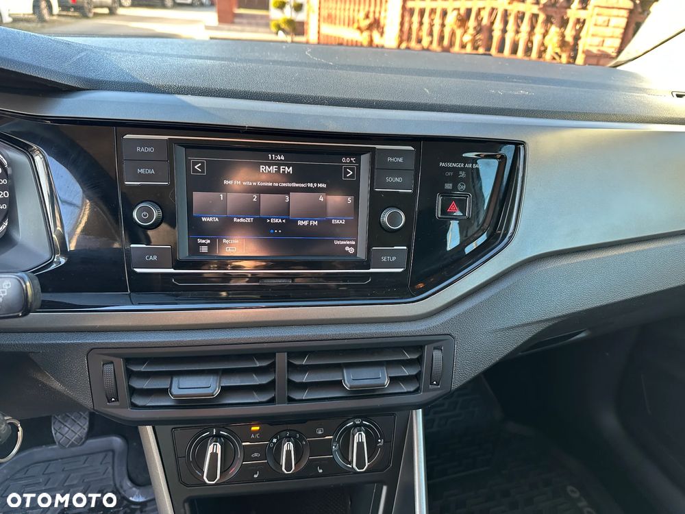 Volkswagen Polo - 12