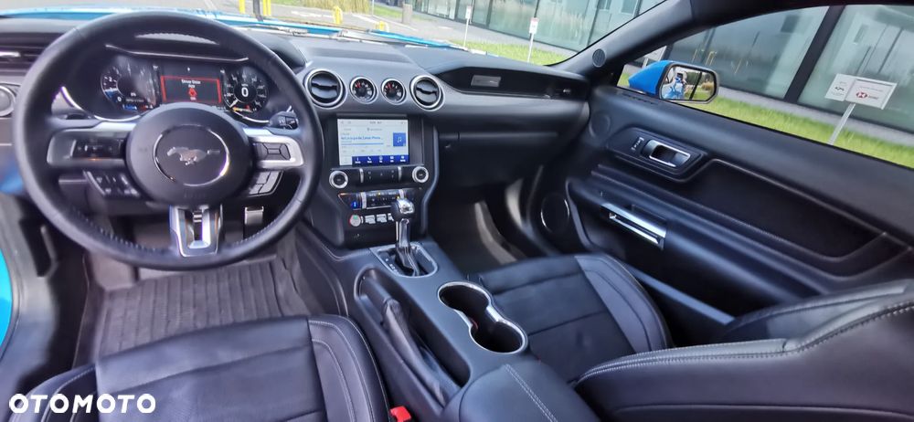 Ford Mustang - 16