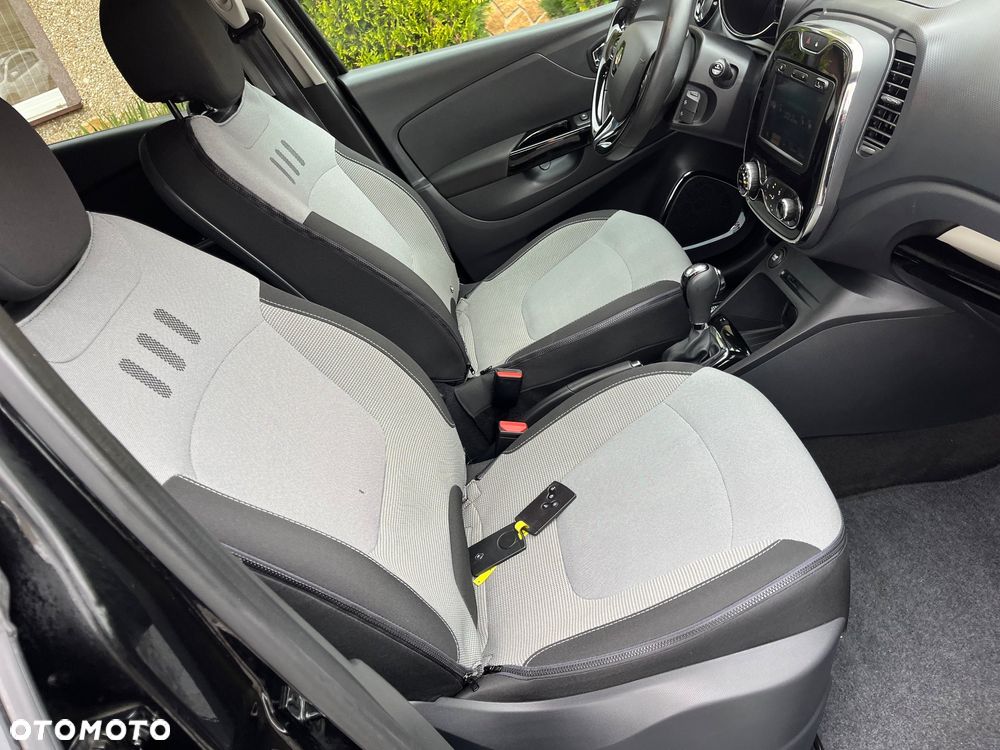 Renault Captur 1.2 TCe Helly Hansen EDC - 15