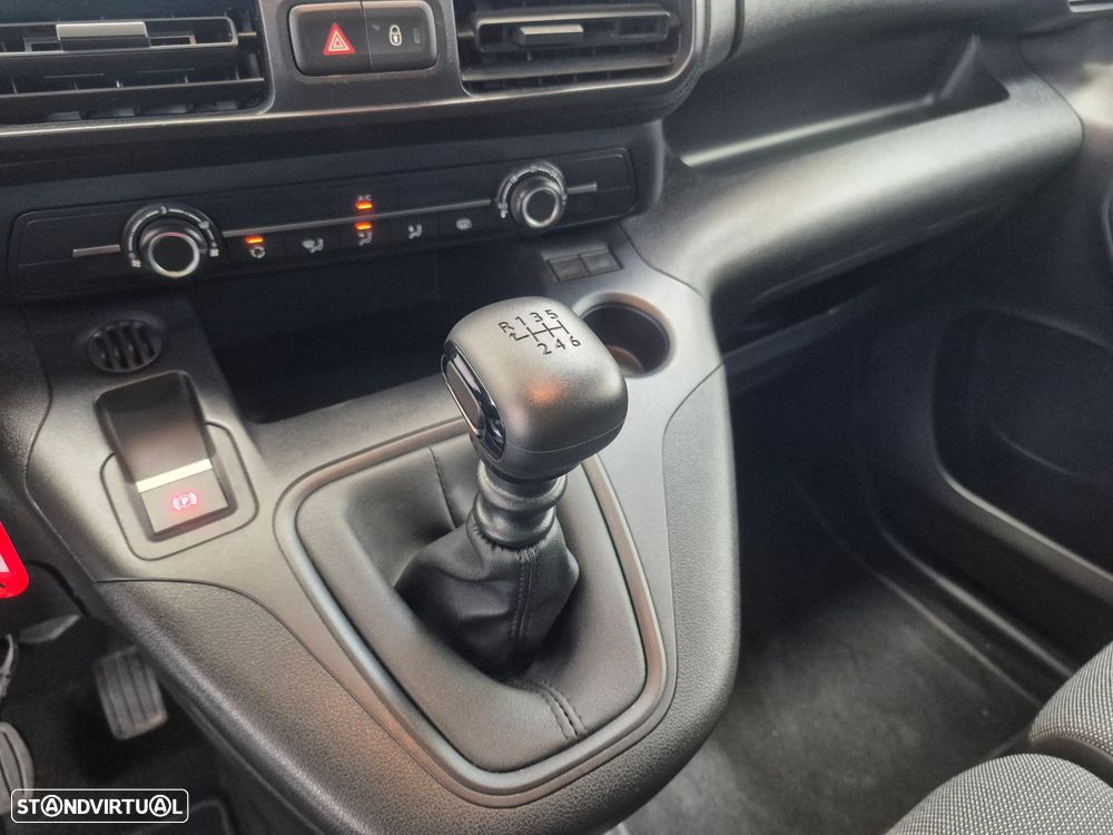 Fiat Doblo Outro - 13