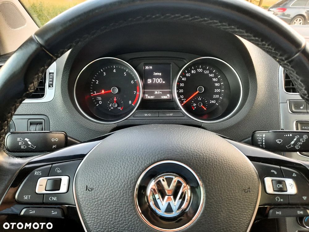 Volkswagen Polo 1.0 Allstar - 9