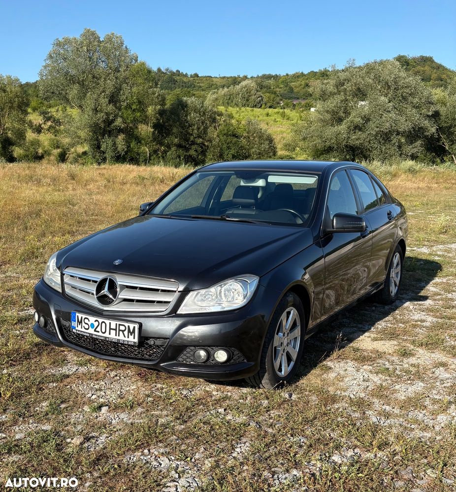 Mercedes-Benz C - 1