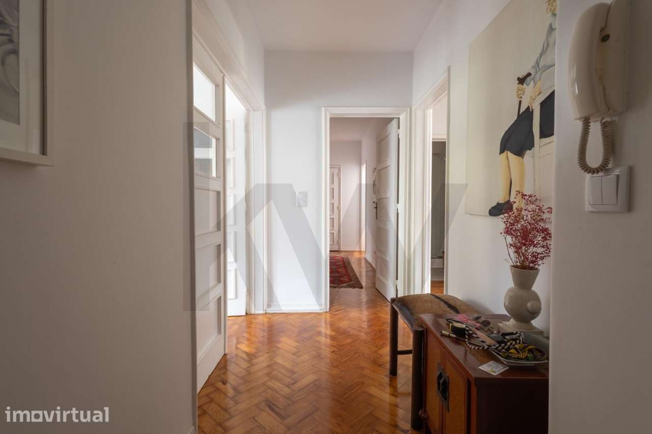 Arrendamento — T3 no centro de Cascais, 125 m2 e três varandas - Grande imagem: 5/15