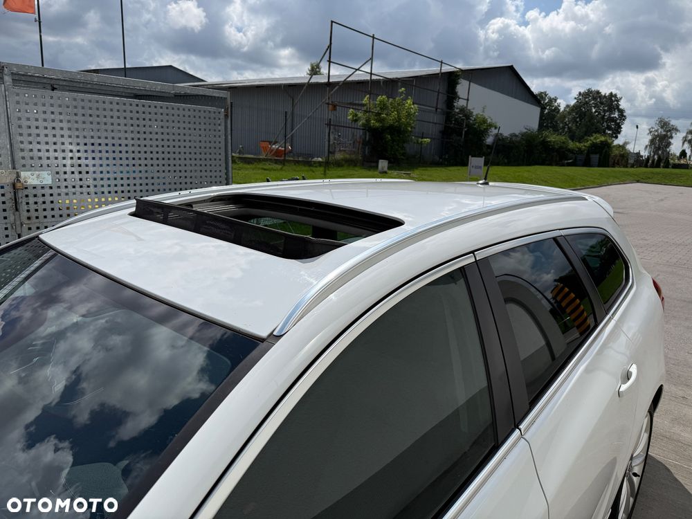 Opel Astra 1.4 T Cosmo - 29