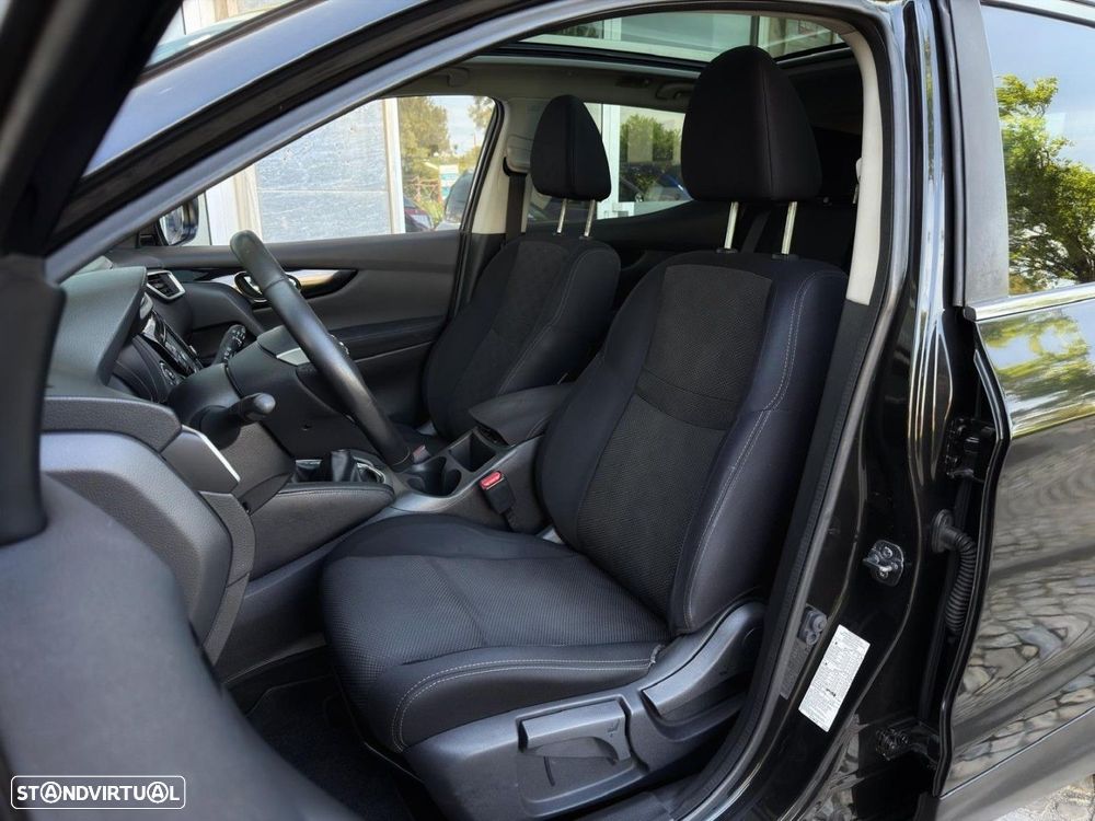 Nissan Qashqai 1.5 dCi Tekna Premium - 8