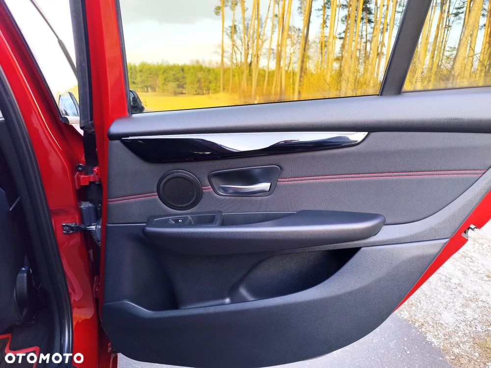 BMW Seria 2 218d Sport Line - 19