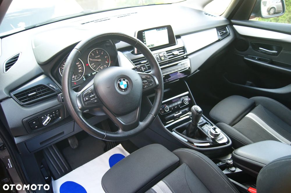 BMW Seria 2 218d GT Sport Line - 18