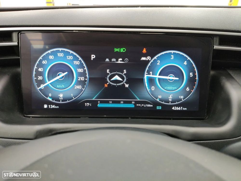 Hyundai Tucson 1.6 CRDi Vanguard DCT - 13