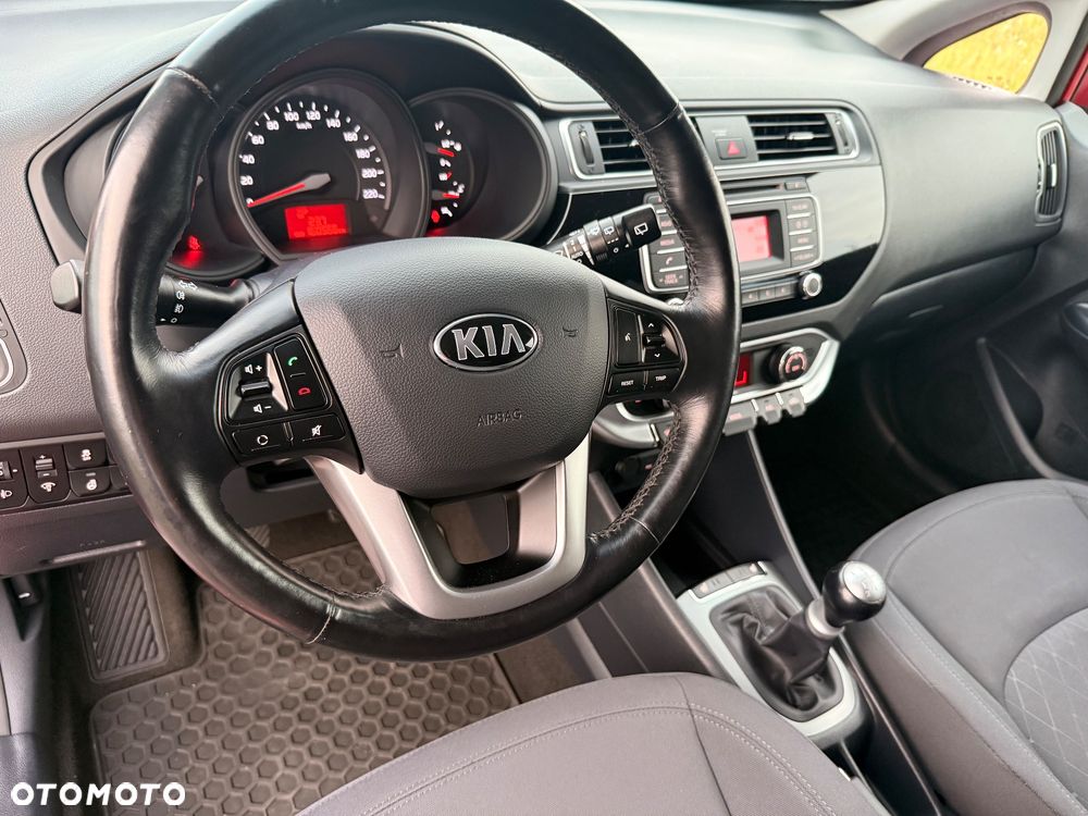 Kia Rio 1.2 L - 19